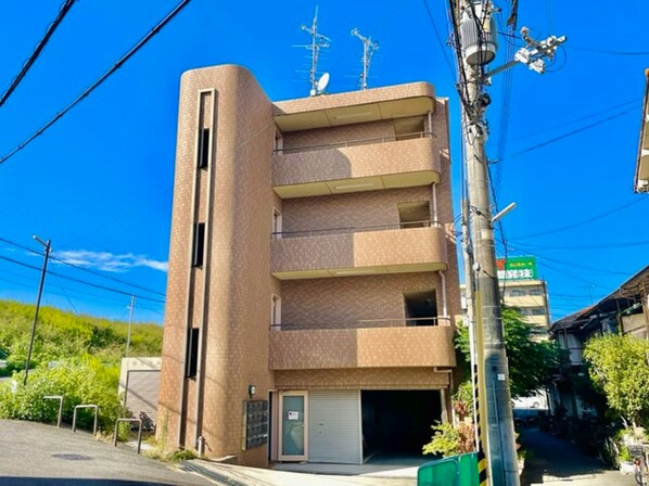 フリーディオ木屋元町の物件外観写真